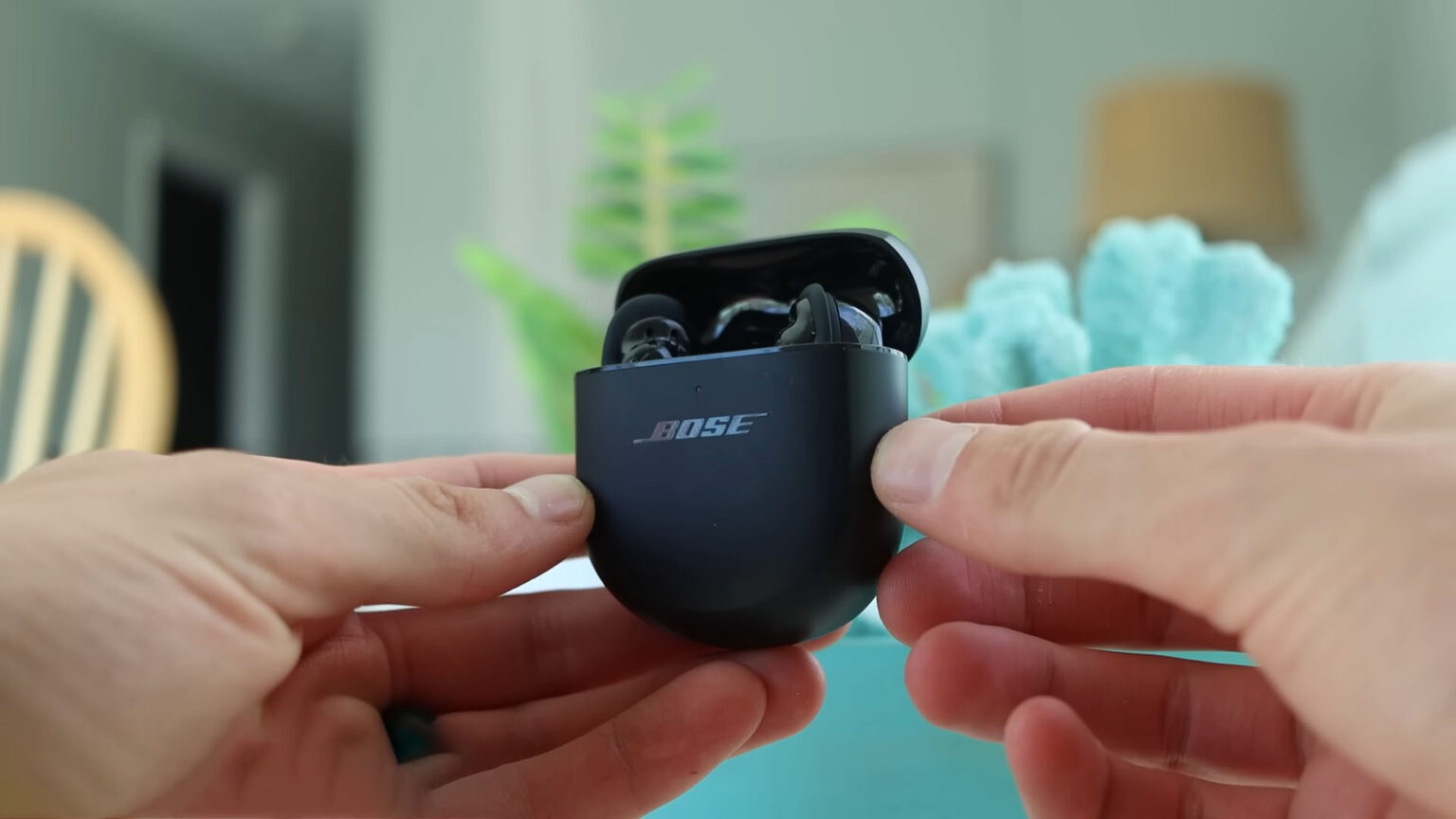 How to Fix Bluetooth Earbuds When Only One Side Works? Crisis Shelter