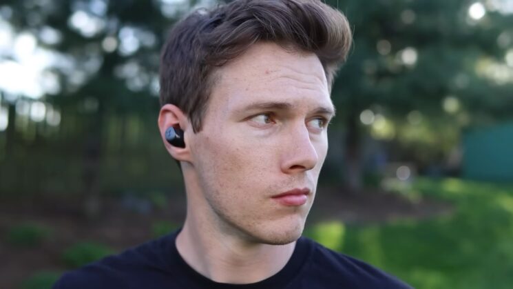 Bluetooth Earbuds - audio track